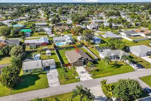 452 SE Asbury Ln, Port Saint Lucie, FL 34983 - Photo 43