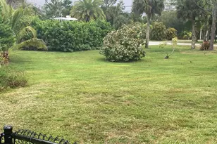 8671 155th Pl N, Palm Beach Gardens, FL 33418 - Photo 51