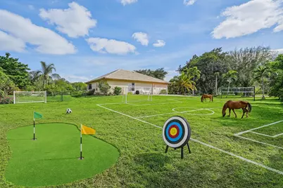 8671 155th Place N, Palm Beach Gardens, FL 33418 - Photo 13