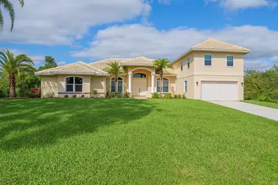 8671 155th Place N, Palm Beach Gardens, FL 33418 - Photo 1