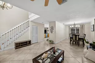 1622 S S Club Dr Dr, Wellington, FL 33414 - Photo 3