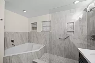 1622 S S Club Dr Dr, Wellington, FL 33414 - Photo 29