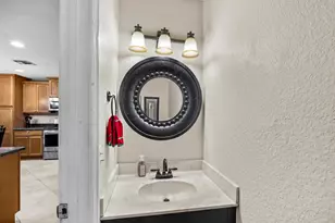 1622 S S Club Dr Dr, Wellington, FL 33414 - Photo 13