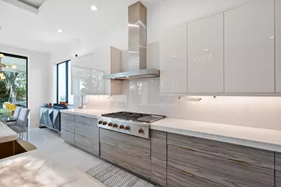 178 SE Via Lago Garda, Port Saint Lucie, FL 34952 - Photo 15