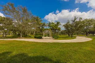 48 Ironwood Way N, Palm Beach Gardens, FL 33418 - Photo 47