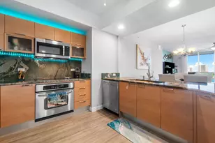 2640 Lake Shore Dr, Riviera Beach, FL 33404 - Photo 19