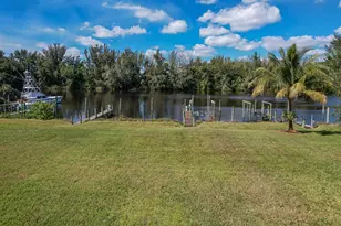 3285 SW Porpoise Cir, Stuart, FL 34997 - Photo 61