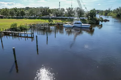 3285 SW Porpoise Circle, Stuart, FL 34997 - Photo 57