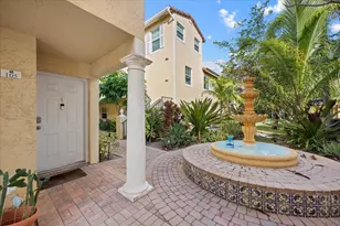 1015 Lake Shore Dr, Lake Park, FL 33403 - Photo 1