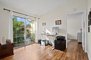1015 Lake Shore Dr, Lake Park, FL 33403 - Photo 15