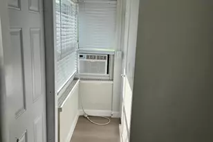 65 W 34th St, Riviera Beach, FL 33404 - Photo 9