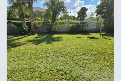 65 W 34th Street #B, Riviera Beach, FL 33404 - Photo 13