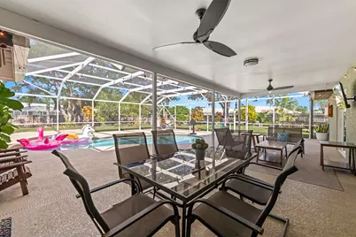 762 SE River Lane, Port Saint Lucie, FL 34983 - Photo 11