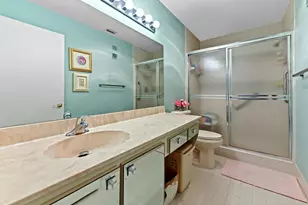 10247 N Circle Lake Dr, Boynton Beach, FL 33437 - Photo 25