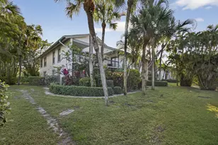 11267 Pond View Dr, Wellington, FL 33414 - Photo 49