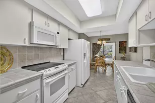 11267 Pond View Dr, Wellington, FL 33414 - Photo 17