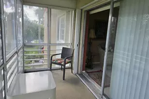 112 Lake Dora Dr, West Palm Beach, FL 33411 - Photo 21