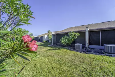 6020 Indrio Road #6, Fort Pierce, FL 34951 - Photo 23