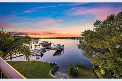 18137 Palm Point Drive, Jupiter, FL 33458 - Photo 15