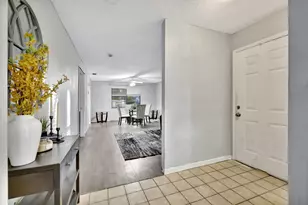 2080 Colonial Rd, Fort Pierce, FL 34950 - Photo 11