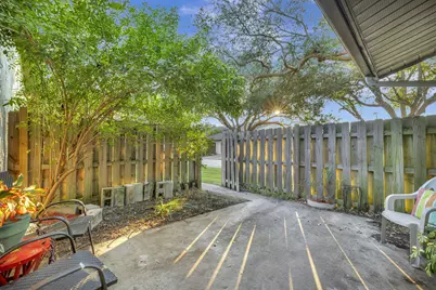 2080 Colonial Road #1, Fort Pierce, FL 34950 - Photo 7