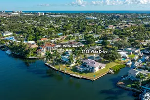 2081 Vista Dr, North Palm Beach, FL 33408 - Photo 1