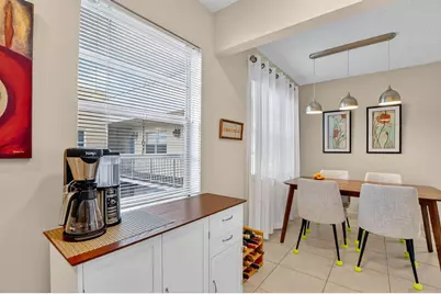 74 Burgundy B, Delray Beach, FL 33484 - Photo 9