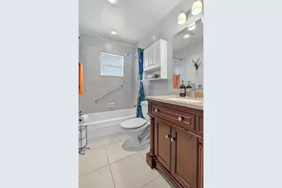 74 Burgundy B, Delray Beach, FL 33484 - Photo 23