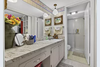 207 Wellington E, West Palm Beach, FL 33417 - Photo 13