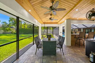 12466 Quercus Ln, Wellington, FL 33414 - Photo 21