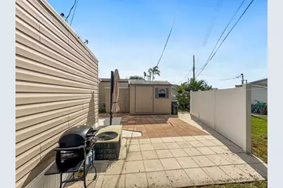 14553 Elmhurst Drive, Delray Beach, FL 33445 - Photo 7