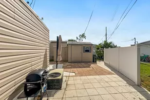 14553 Elmhurst Dr, Delray Beach, FL 33445 - Photo 7