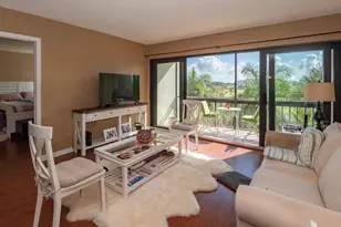 3050 Presidential Way, West Palm Beach, FL 33401 - Photo 7