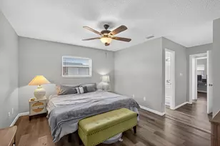 607 SE Forgal St, Port Saint Lucie, FL 34983 - Photo 9