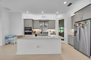 14185 SW Daphne St, Port Saint Lucie, FL 34987 - Photo 5