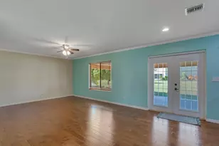 5595 45th Ave, Vero Beach, FL 32967 - Photo 11