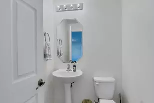 5595 45th Ave, Vero Beach, FL 32967 - Photo 21