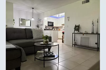 330 Knotty Pine Circle #B-2, Greenacres, FL 33463 - Photo 13