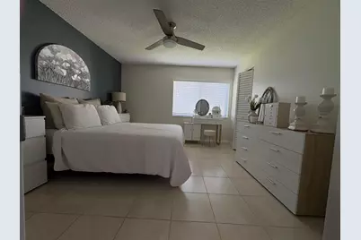 330 Knotty Pine Circle #B-2, Greenacres, FL 33463 - Photo 17