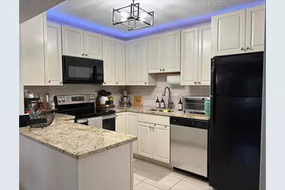 330 Knotty Pine Circle #B-2, Greenacres, FL 33463 - Photo 7