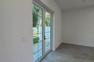 112 Royal Palm Cir, Tequesta, FL 33469 - Photo 9