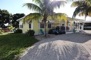 1099 7th St, Okeechobee, FL 34974 - Photo 5