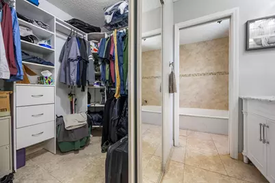 940 SW 96th Avenue, Pembroke Pines, FL 33025 - Photo 27