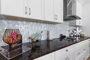 9282 SW Miracoli Wy, Port Saint Lucie, FL 34987 - Photo 11