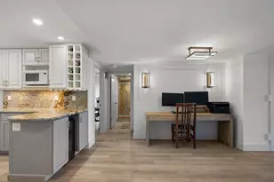 3040 Lake Shore Dr, Riviera Beach, FL 33404 - Photo 7