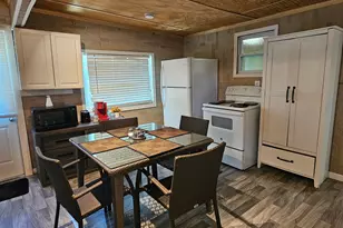 1087 Dusty Ln, Moore Haven, FL 33471 - Photo 7