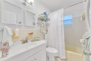 2131 NE 42nd Ct, Lighthouse Point, FL 33064 - Photo 15