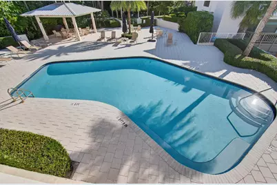 1102 Russell Drive, Boca Raton, FL 33487 - Photo 35