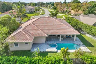 13620 Folkestone Ct W, Wellington, FL 33414 - Photo 1