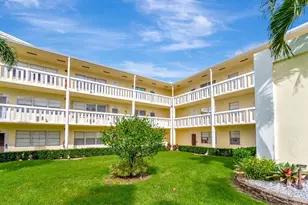 150 Dorset D, Boca Raton, FL 33434 - Photo 3